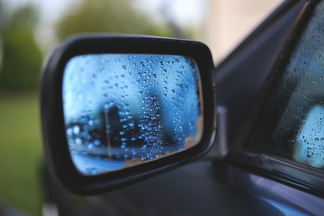 車査定で雨の日や曇りなど天気で有利・不利はある？